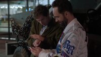 Показывает галерею в телефоне - Кремниевая - Силиконовая долина