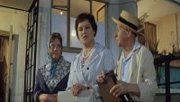 Наши люди в булочную на такси не ездят |Бриллиантовая рука