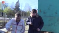 А так хуй знай, я меломан что понравилось то и слушаю|Заминированный тапок